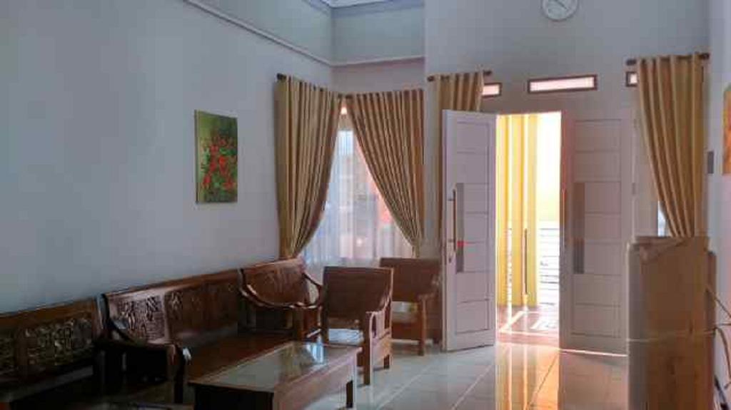 Отель Shafa House Букиттинги Экстерьер фото